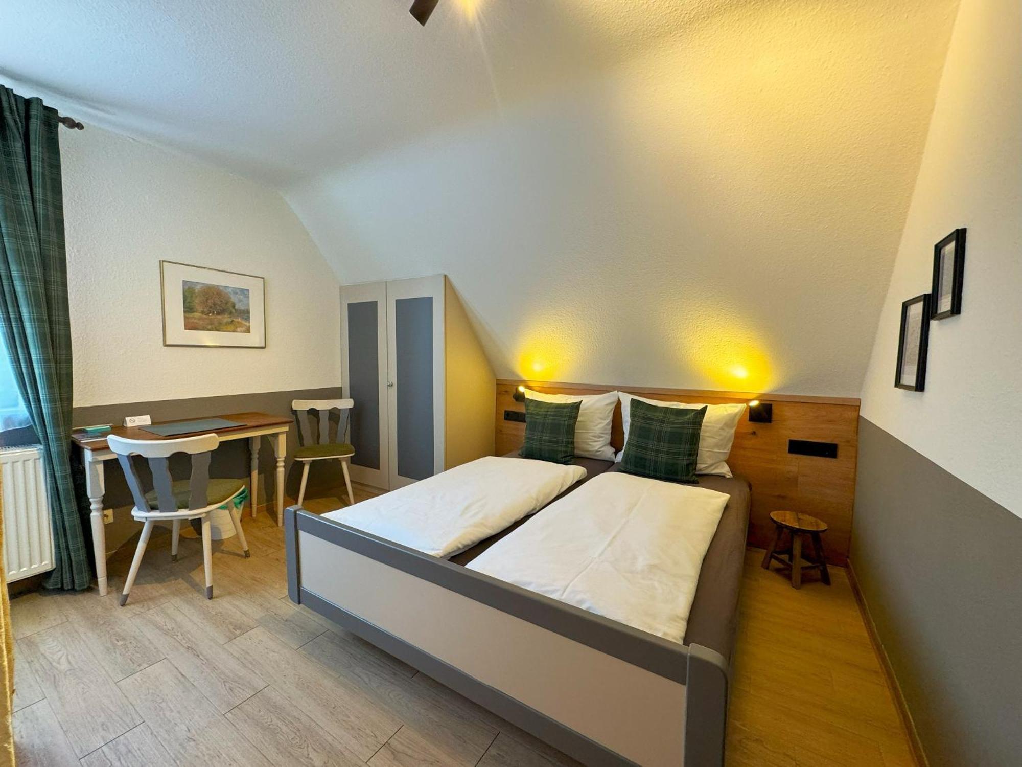 Gasthaus Lamm Neuenstadt am Kocher Bagian luar foto