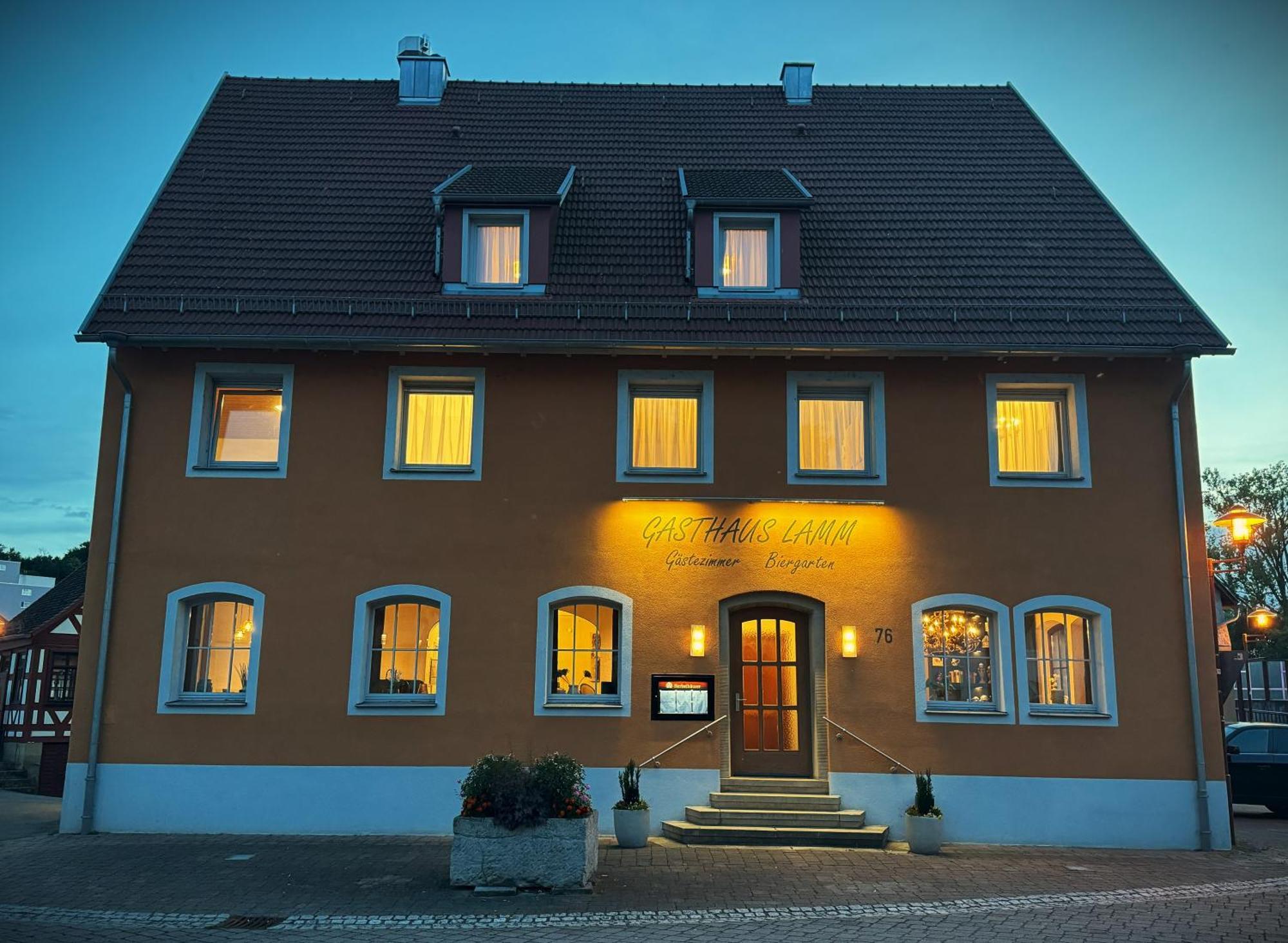 Gasthaus Lamm Neuenstadt am Kocher Bagian luar foto
